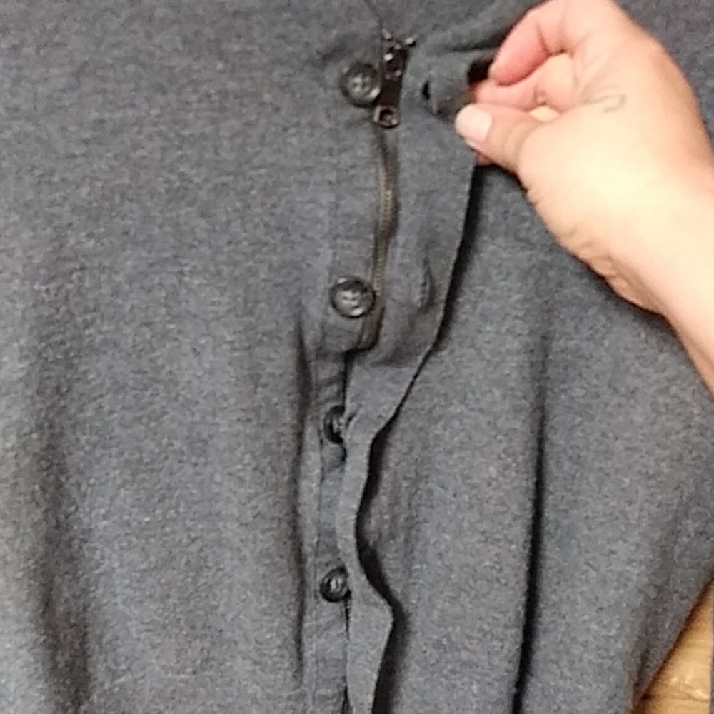 Sweater - Picture 3 of 3